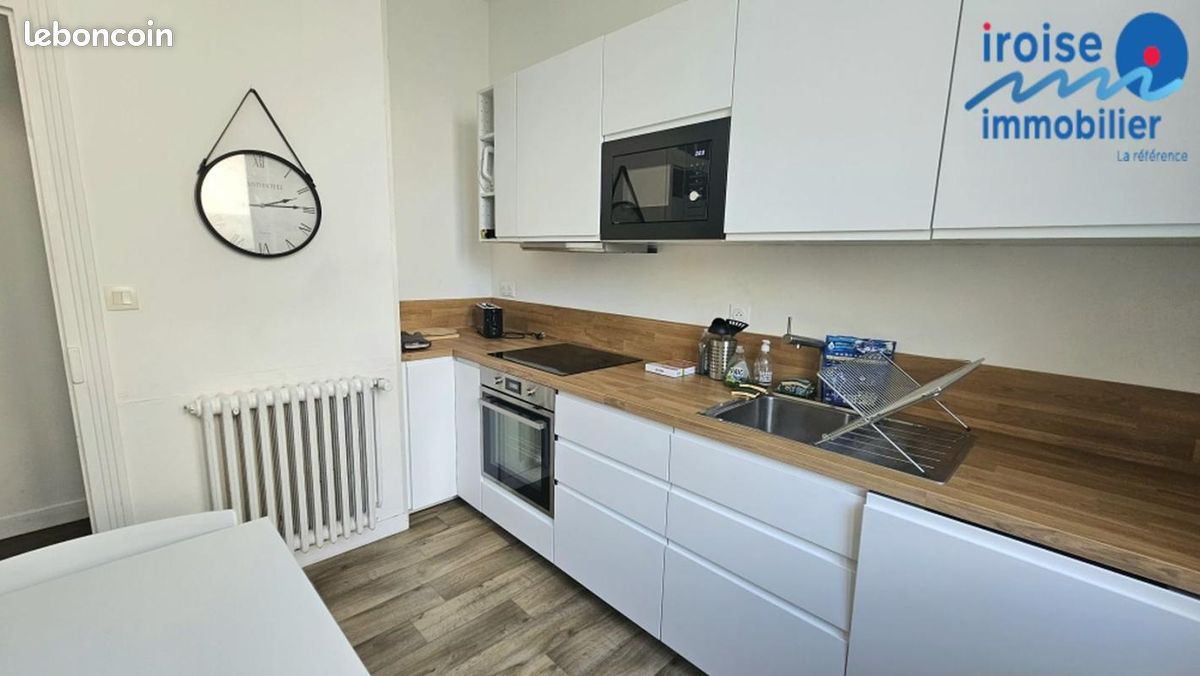 Appartement 3 pièces 52 m² · à Brest · 52 m² · 820 €