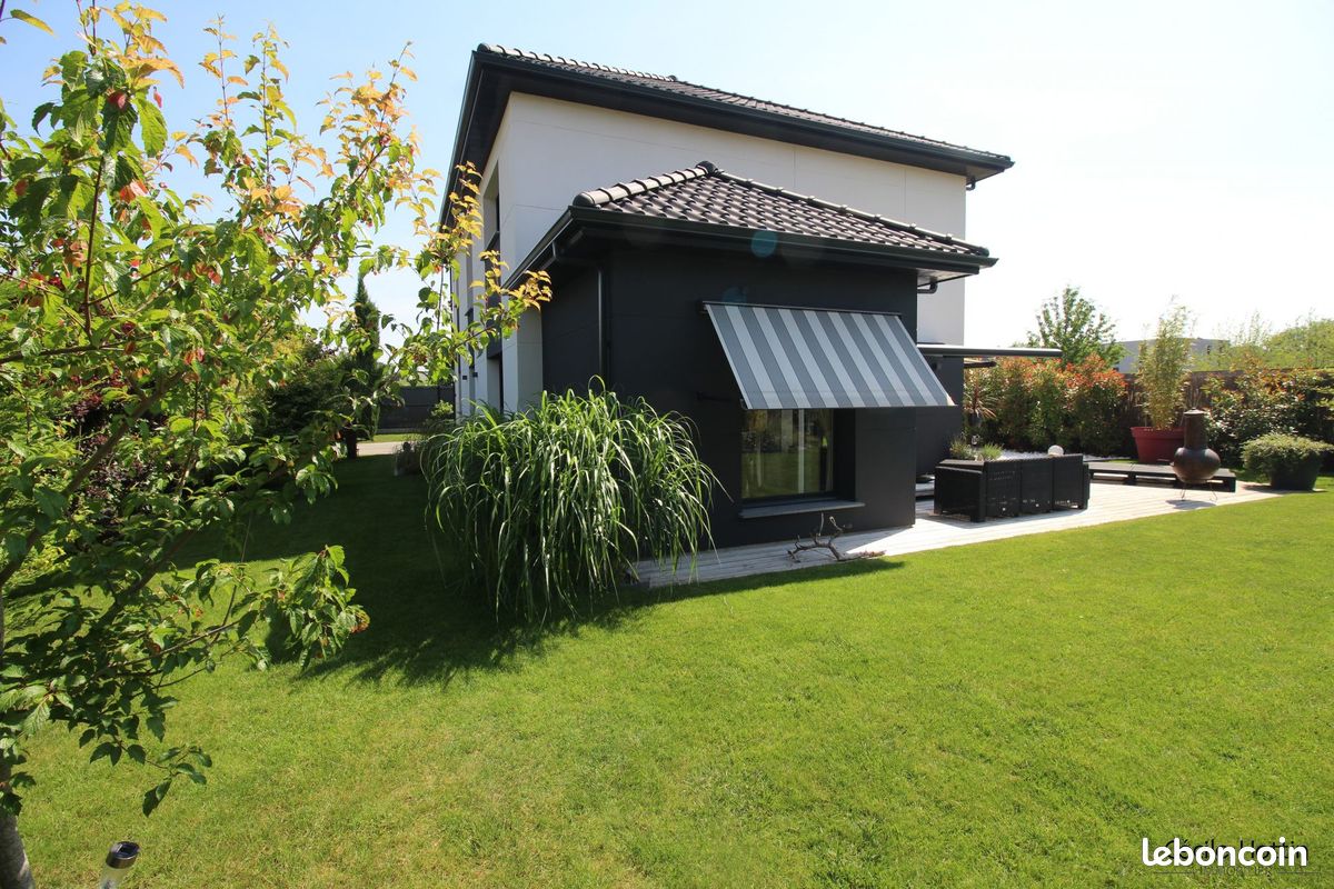 Maison 5 pièces 158 m² · à Phalempin · 158 m² · 630 000 €