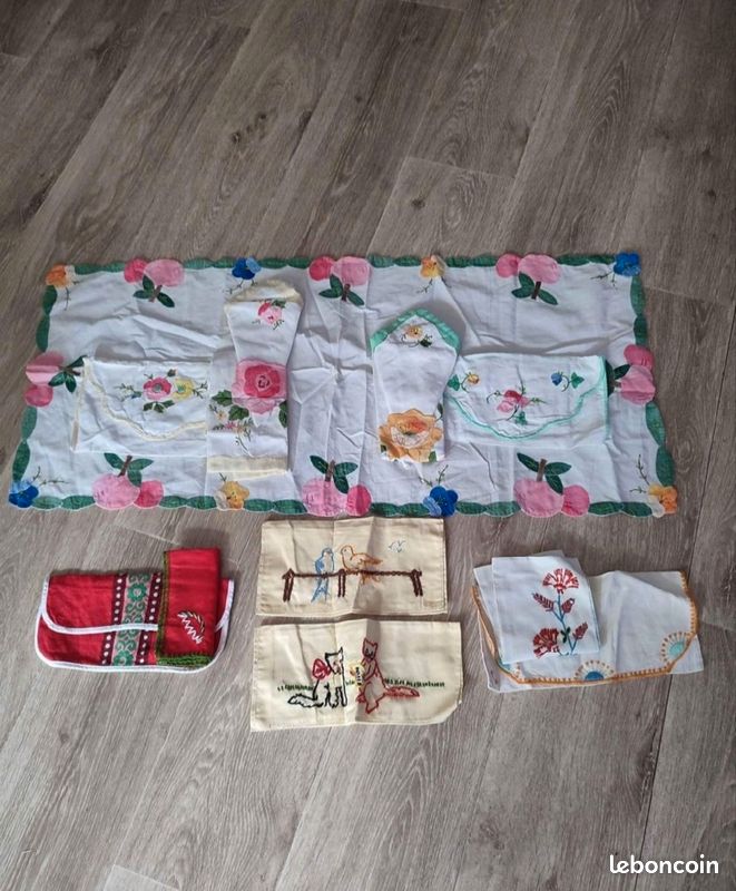 Destockage de serviettes vintage (image 1)