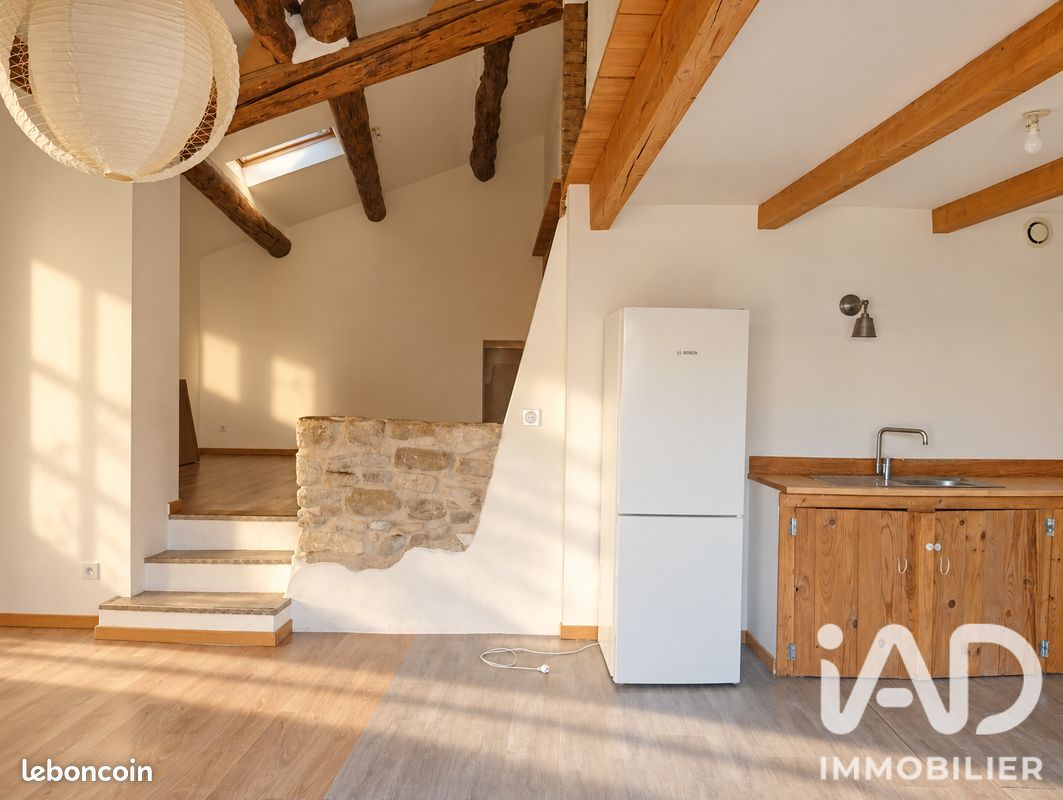 Appartement 3 pièces 73 m² · à Mirabel-aux-Baronnies · 73 m² · 140 000 €