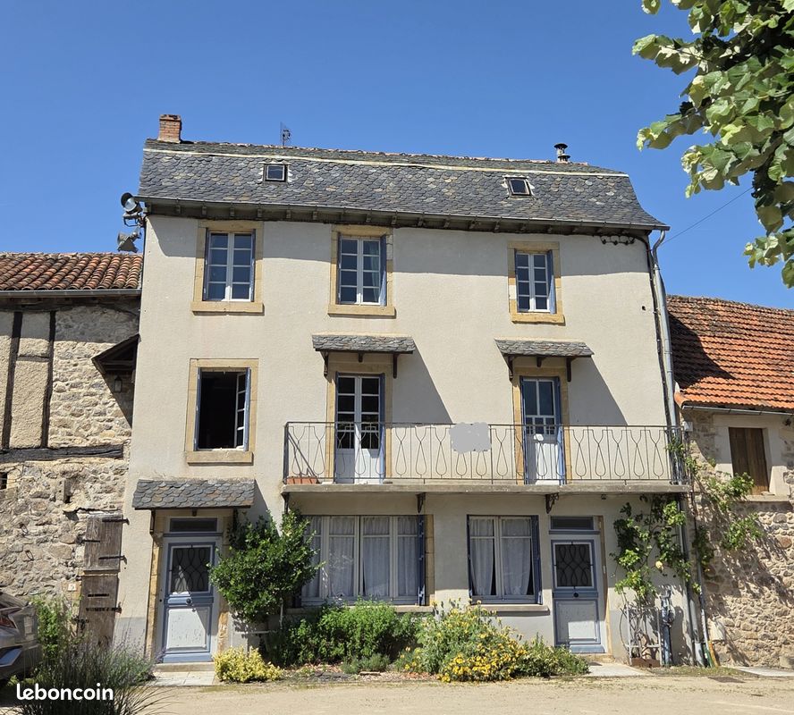 Maison 4 pièces 147 m² · à Peyrusse-le-Roc · 147 m² · 148 000 €