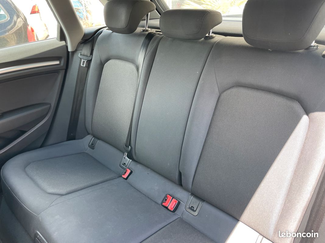 Audi a3 sportback 1.6 tdi 110 ambiente (image 5)