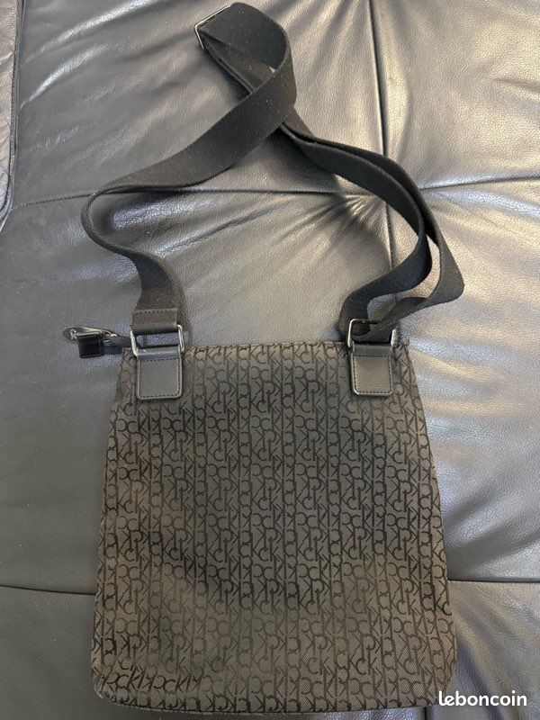 Sac bandoulière Calvin Klein – Très bon état – 35 (image 4)