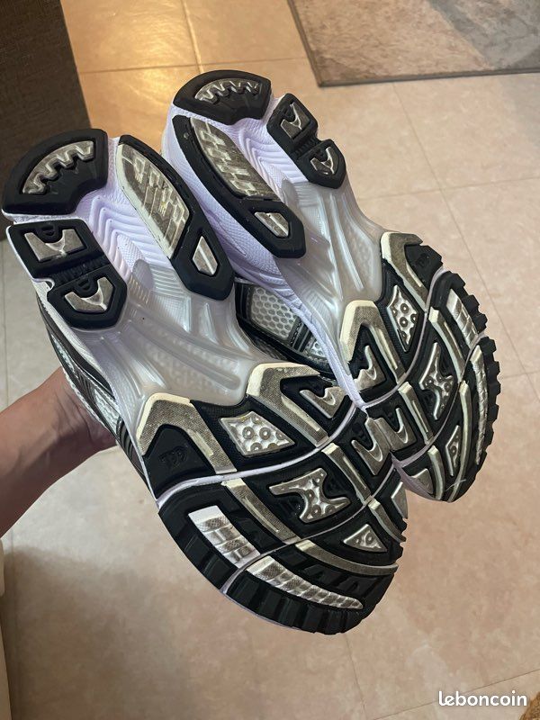 Basket asics mixte Chaussures