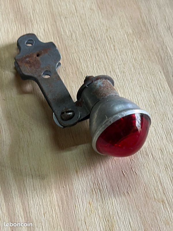 ANCIEN FEUX arrière de vélo CIBIE année 70 bon état vintage EUR 15,00 - FR