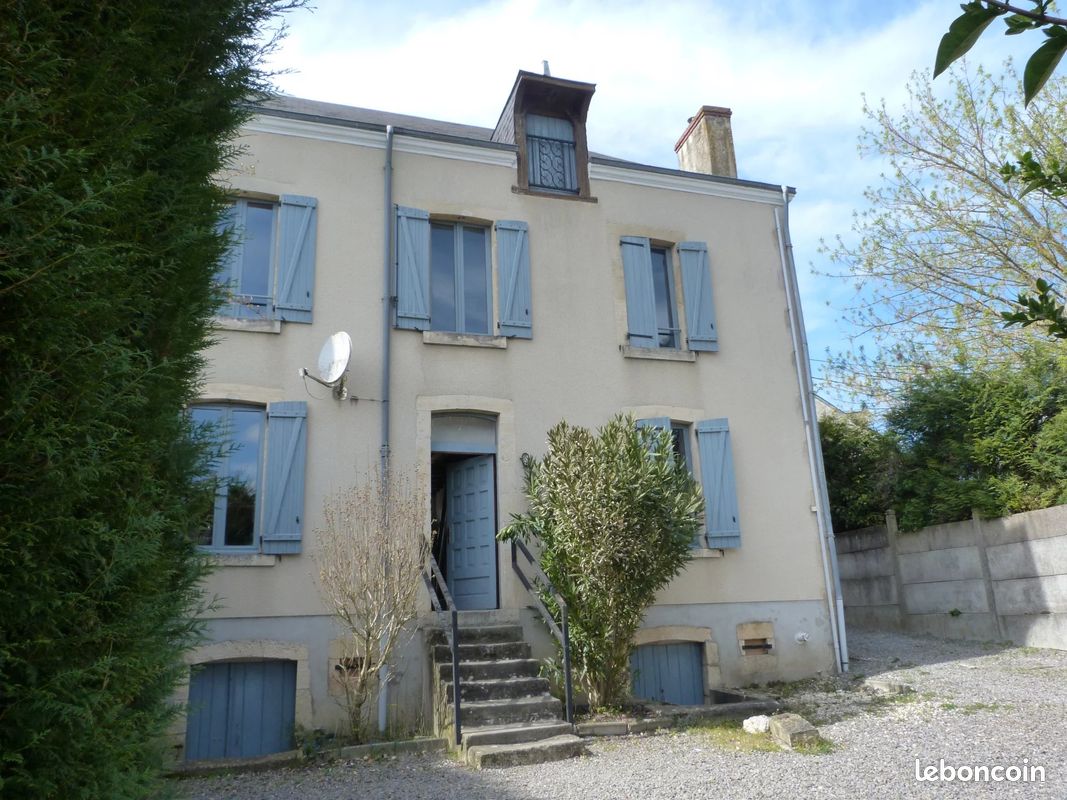 Maison 3 pièces 70 m² · à Vierzon · 70 m² · 750 €
