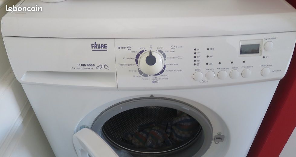 Machine à laver FAURE FWH 7145P (image 1)