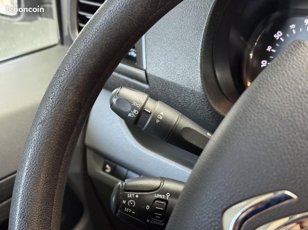 CITROEN JUMPY III TAILLE M BLUEHDI 95 ch CONFORT (image 14)