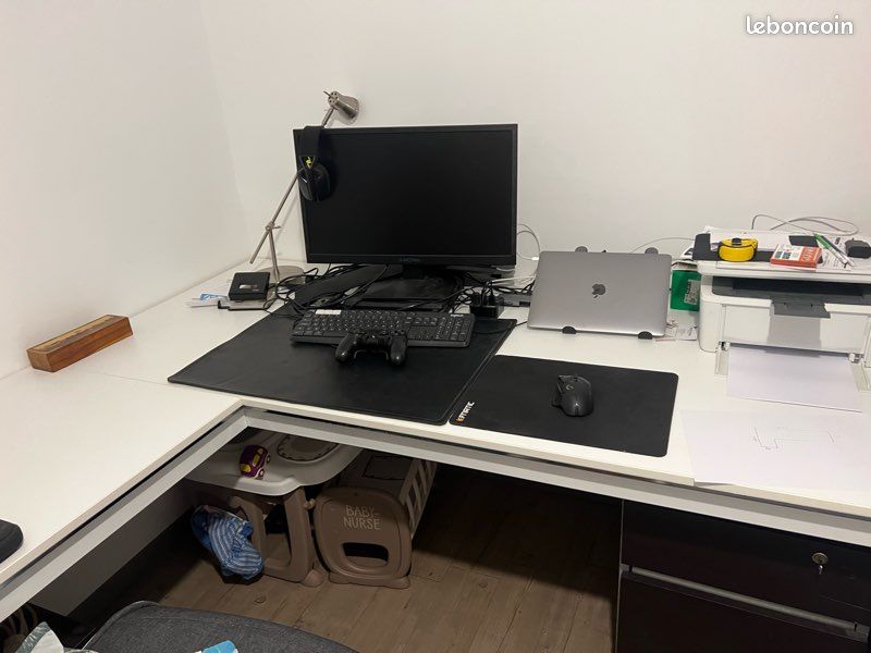 Bureau comme Neuf (image 1)