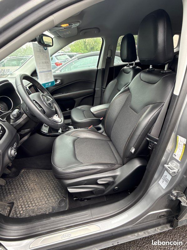 Jeep compass (image 6)