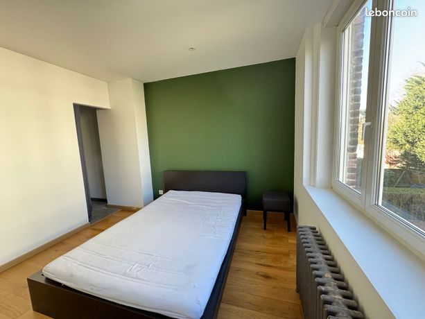 Chambre 1 pièce 16 m²