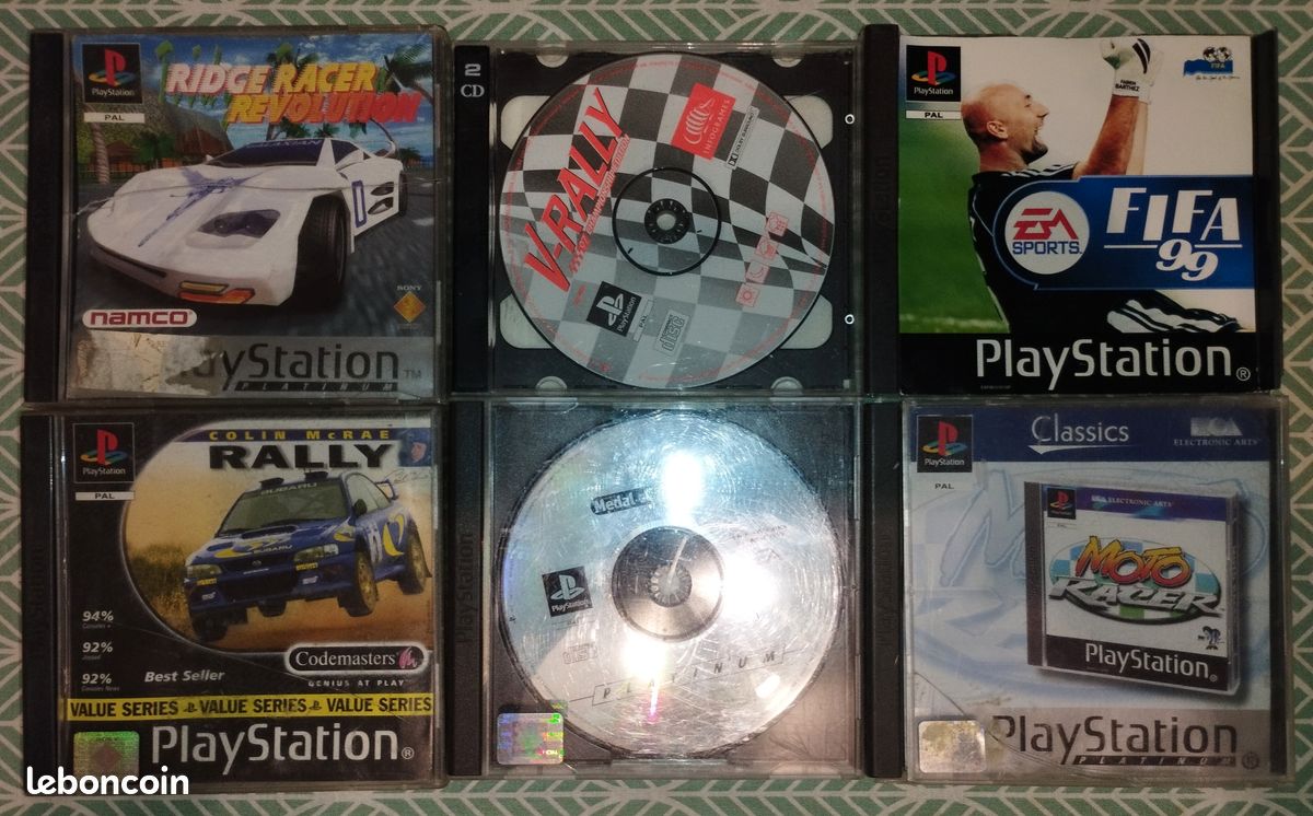 PSone + manette (image 5)