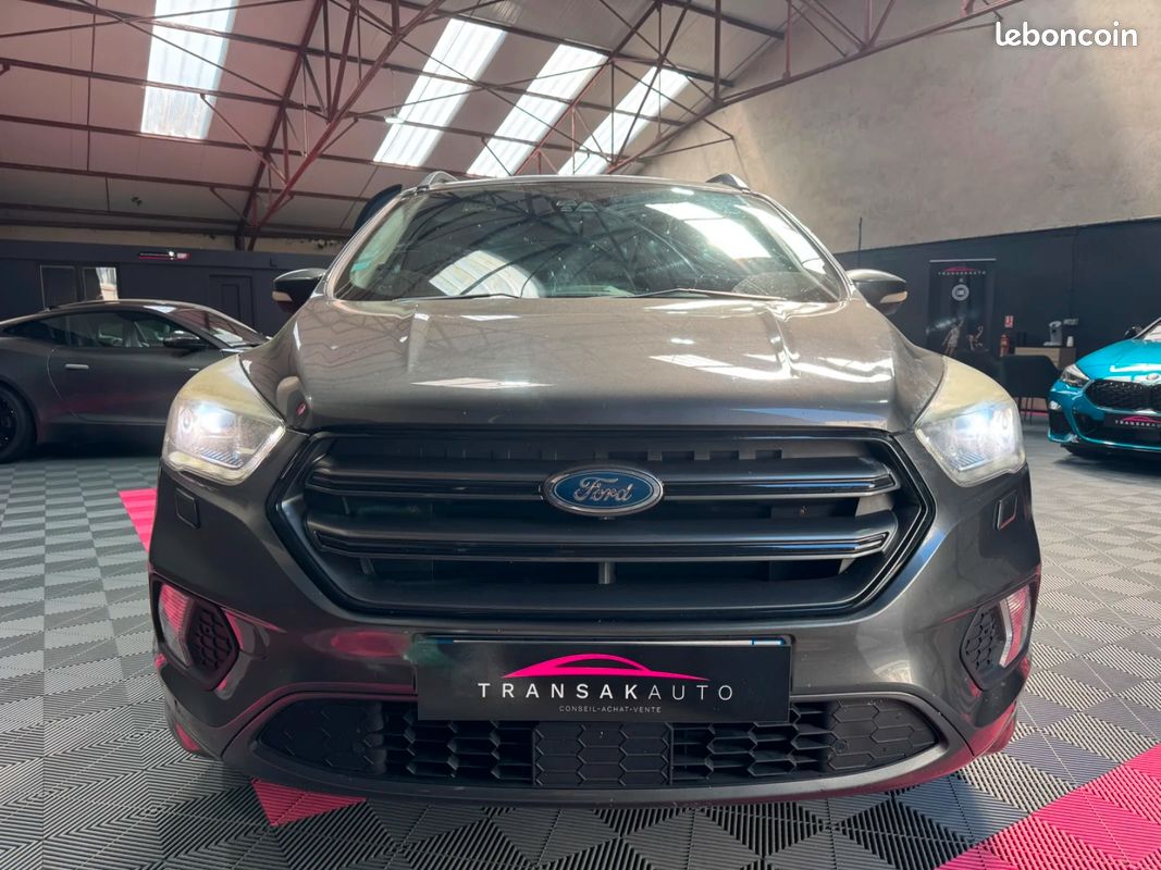 FORD KUGA 2.0 TDCi 180cv 4x4 Powershift ST-Line / CarPlay / Hayon Électrique / Caméra de Recul (image 8)