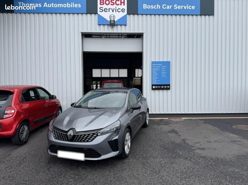 Renault Clio 1.5 Blue dCi 100ch Evolution (image 1)