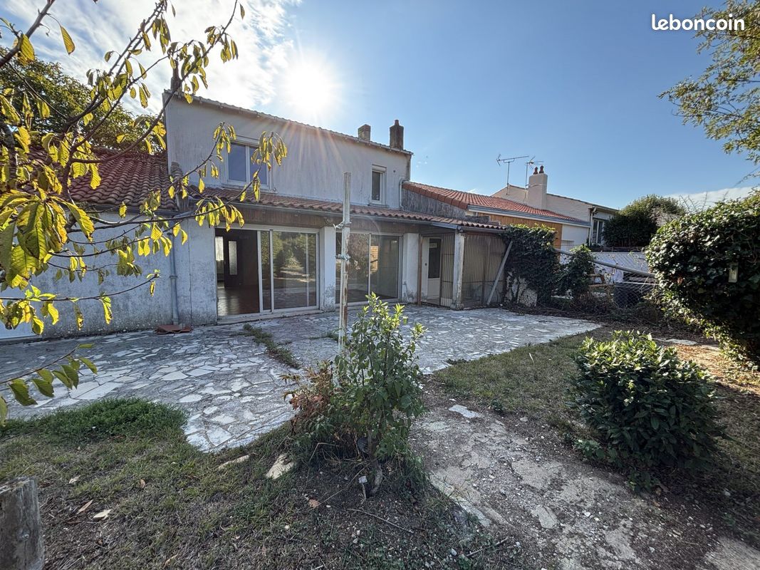 Maison 4 pièces 95 m² · à La Rochelle · 95 m² · 296 800 €