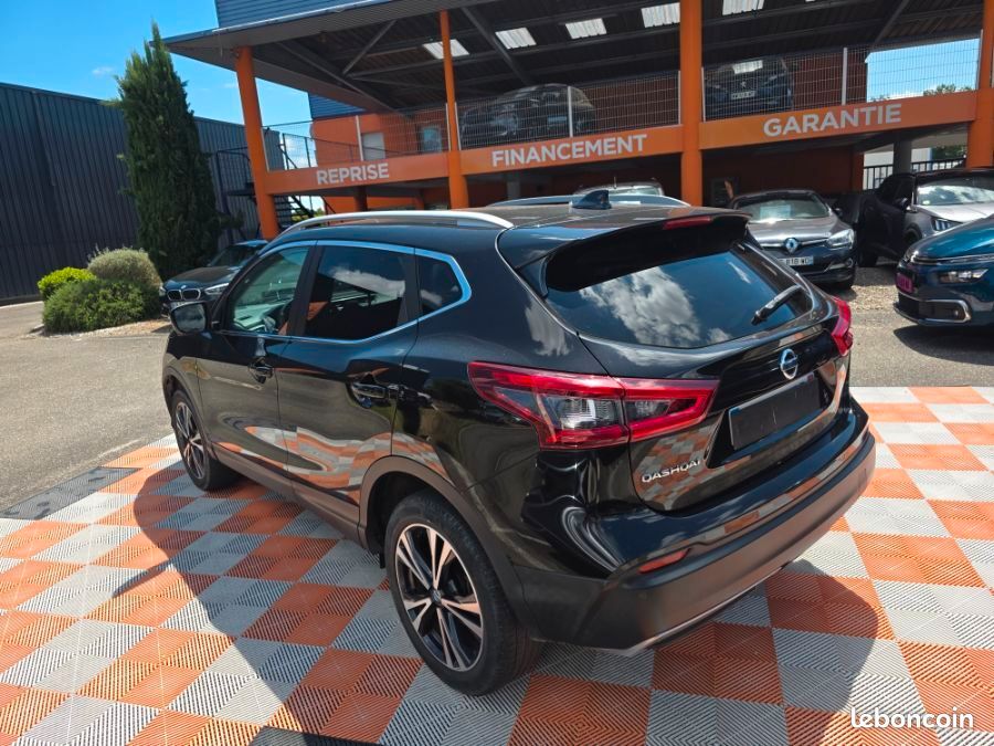 Nissan Qashqai 1.5 DCi 110 BVM6 N CONNECTA 360° TOIT Pano JA18 (image 3)