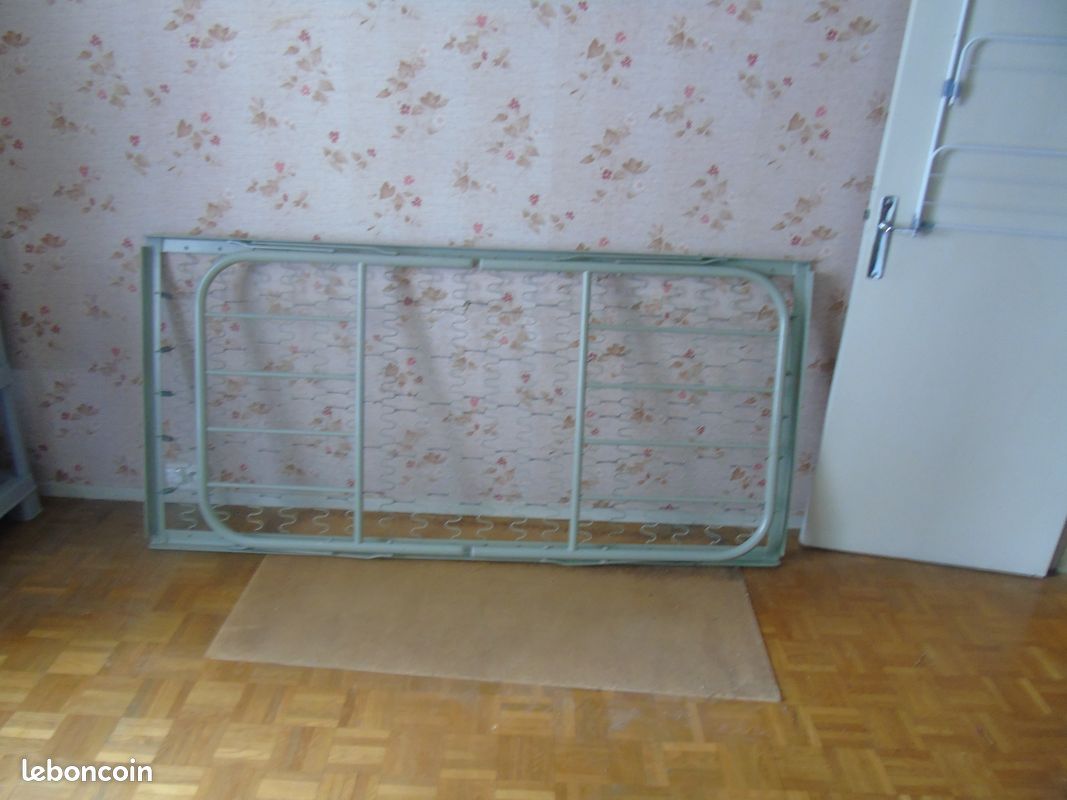 Lit (image 6)