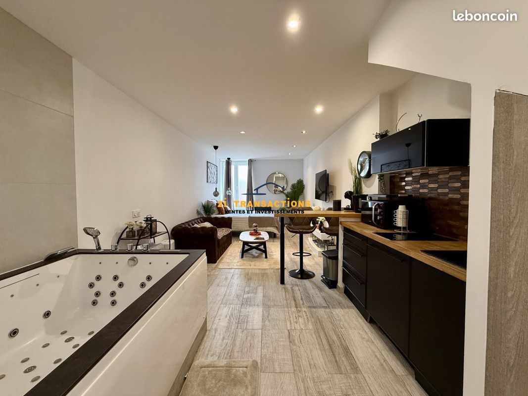 Appartement 1 pièce 35 m² · à Saint-Étienne · 35 m² · 67 000 €
