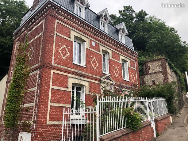Maison 6 pièces 160 m²