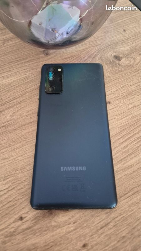 Téléphone Samsung Galaxy S20 FE 5G (image 2)