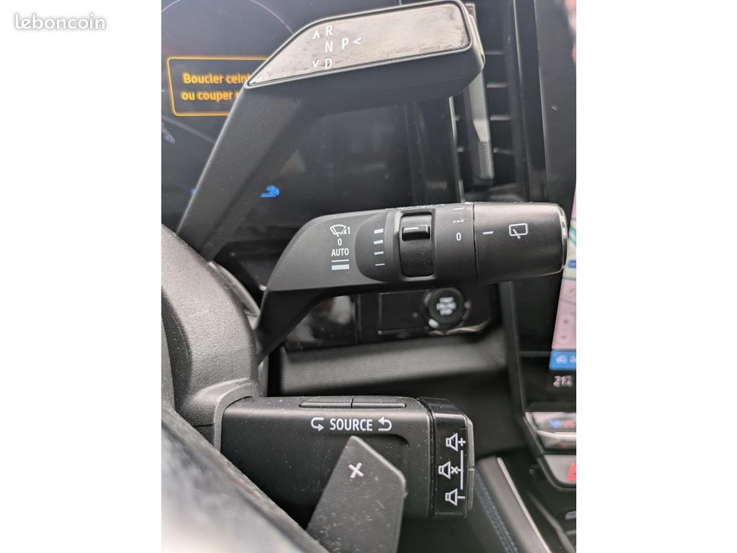 RENAULT AUSTRAL TECHNO ESPRIT ALPINE E-TECH HYBRID 200ch BVA (image 13)