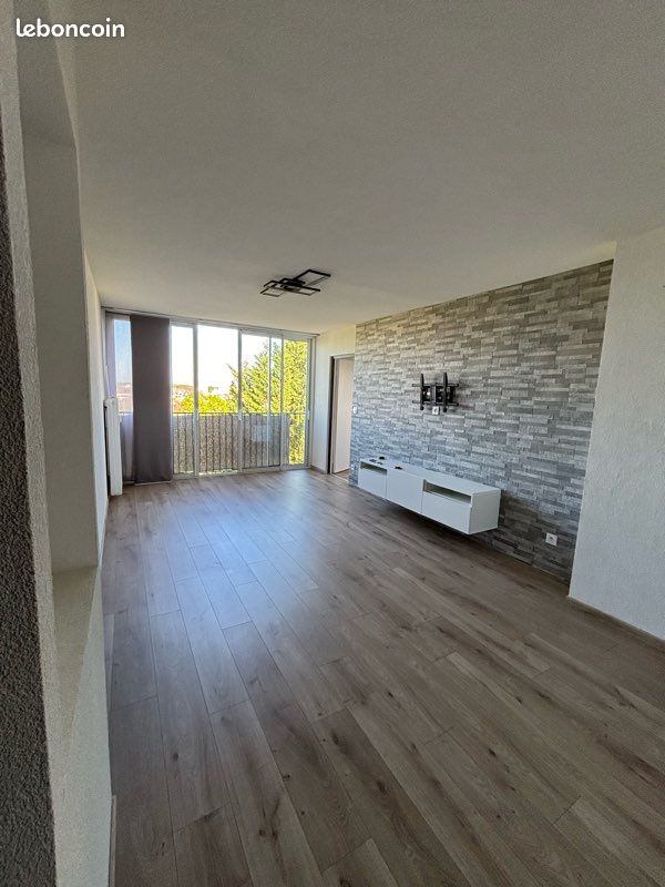 Appartement 4 pièces 74 m² · à Chevigny-Saint-Sauveur · 74 m² · 143 000 €