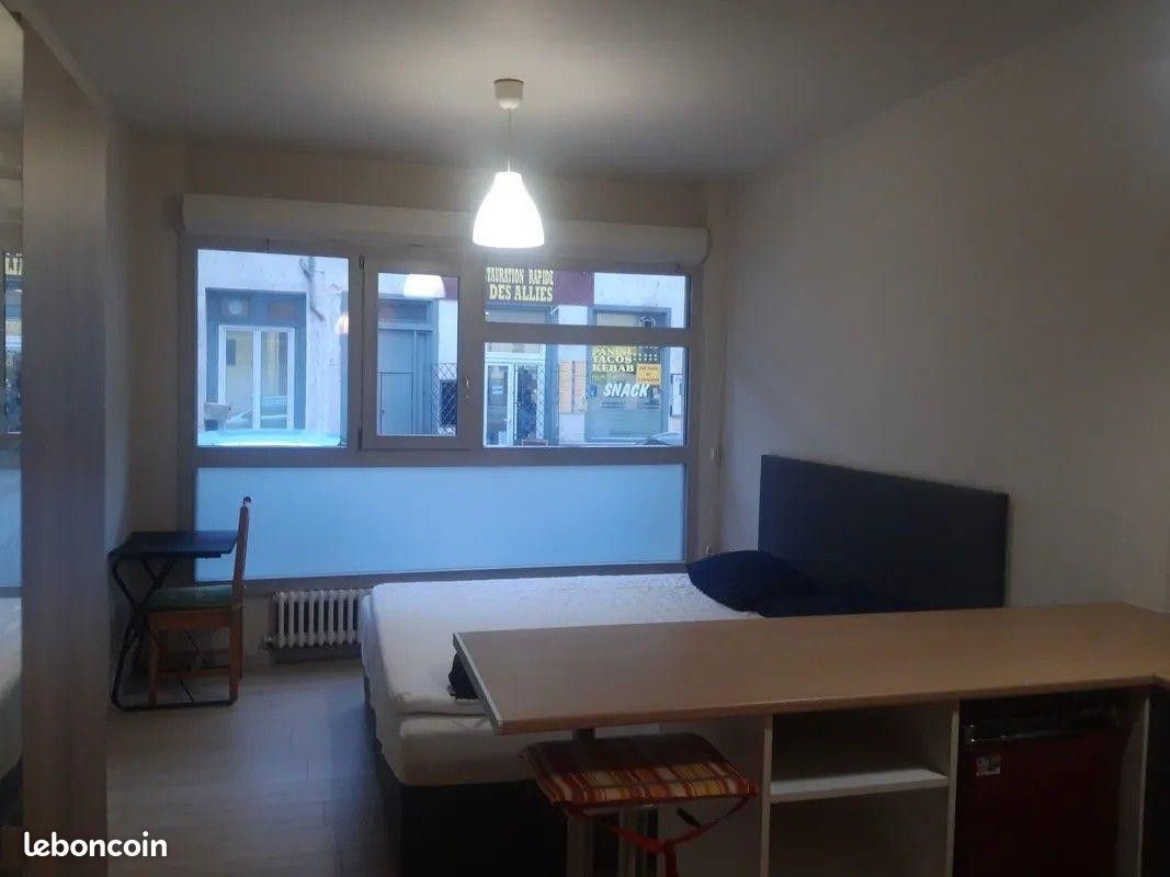 Appartement 1 pièce 24 m² · à Saint-Étienne · 24 m² · 425 €/mois