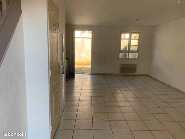 Maison a louer persan - 3 pièce(s) - Surfyn