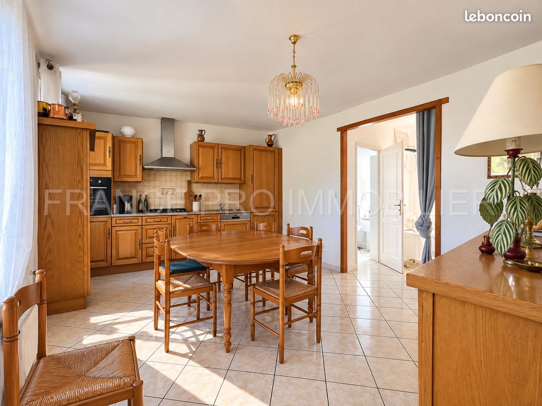 Maison 6 pièces 102 m² · à Cherbourg-en-Cotentin · 102 m² · 187 750 €