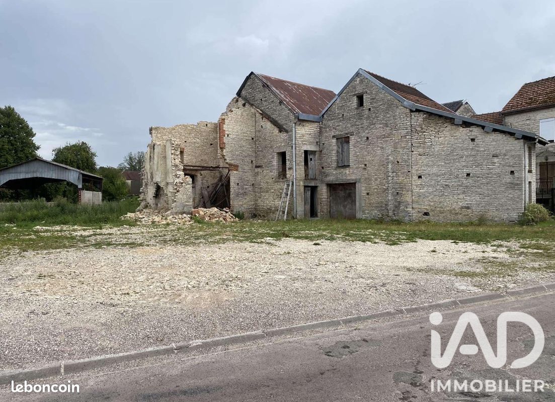 Terrain 1908 m² · à Gomméville · 1 908 m² · 32 000 €