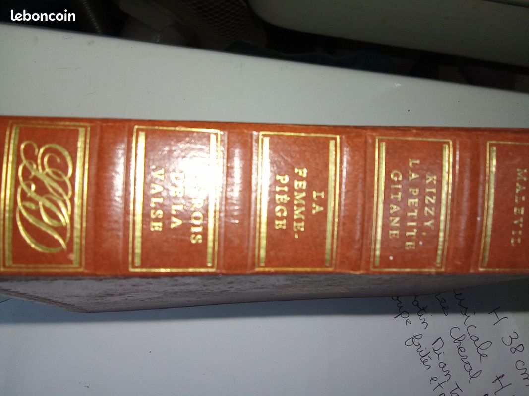 Vend Selection Du Livre Les Meilleurs Livres DE MALEVIL 4 HISTOIRE (image 4)