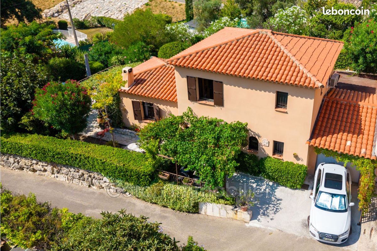Maison 4 pièces 115 m² · à Mandelieu-la-Napoule · 115 m² · 700 000 €