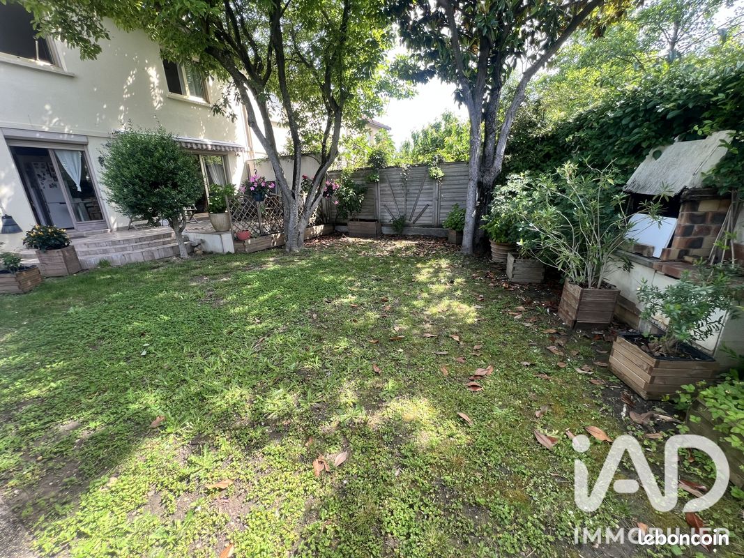 Maison 5 pièces 102 m² · à Thiais · 102 m² · 495 000 €