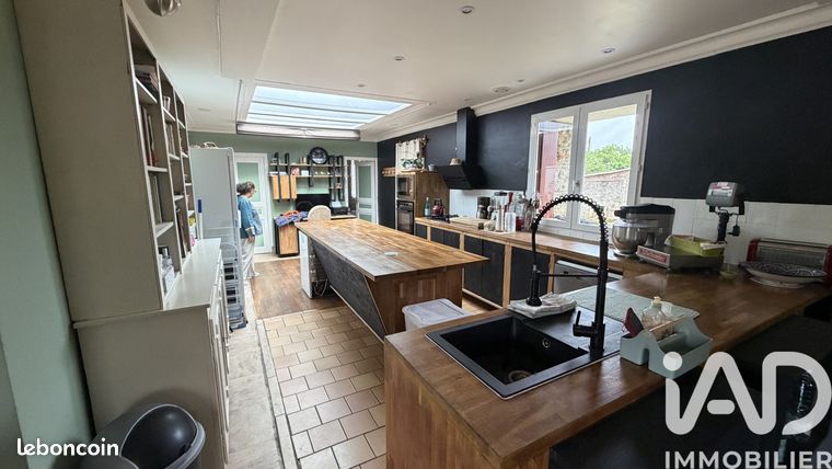 Maison 5 pièces 121 m²