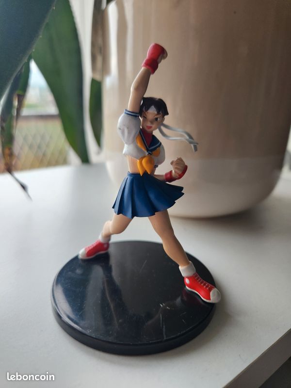 Figurine Gummy Capcom Street Fighter 2 Kachi Victory - Sakura/Chun Li (2003, Sans Socle)