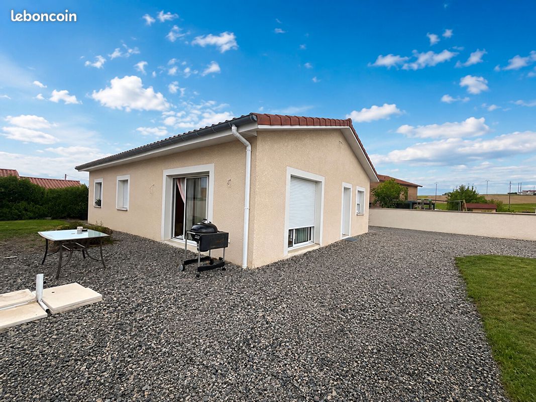 Maison 4 pièces 115 m² · à Chazelles-sur-Lyon · 115 m² · 1 100 €/mois