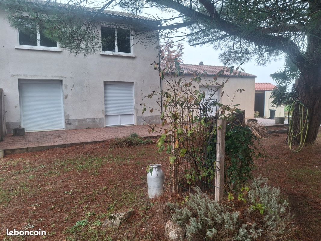 Maison 5 pièces 137 m² · à Chantonnay · 137 m² · 1 000 €/mois
