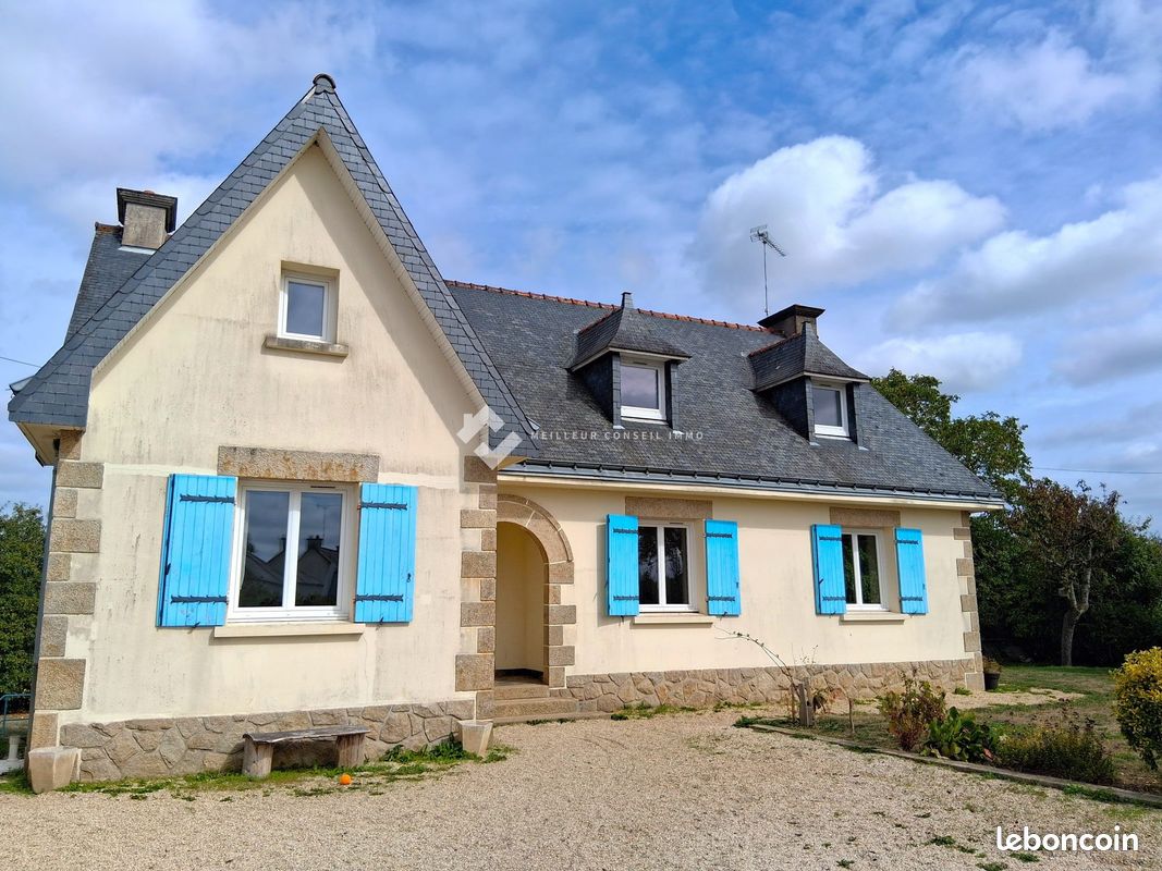 Maison 7 pièces 200 m² · à Quintin · 200 m² · 293 000 €