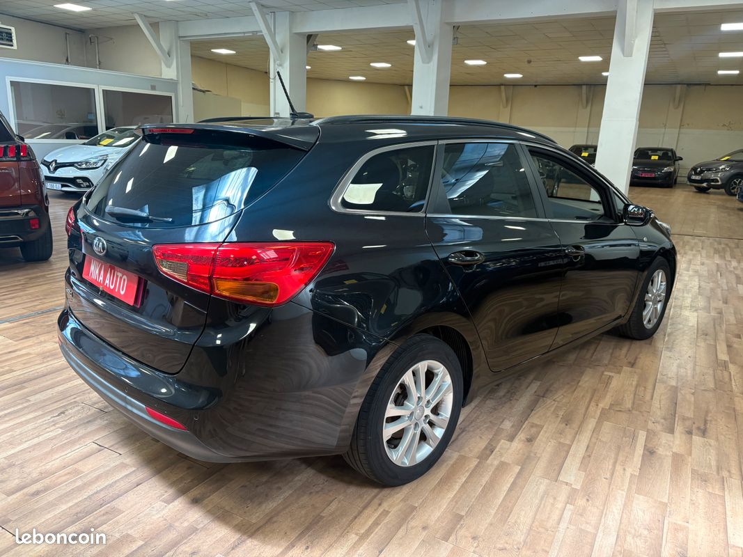 Kia Ceed 1.4 I 100 CH (image 8)
