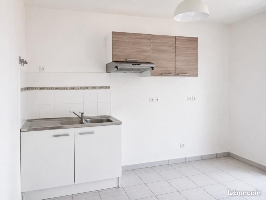 Appartement 3 pièces 59 m² · à Orange · 59 m² · 716 €