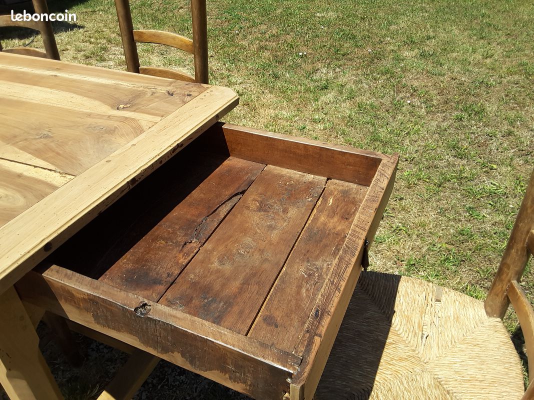 Tabler campagnarde en noyer (image 2)