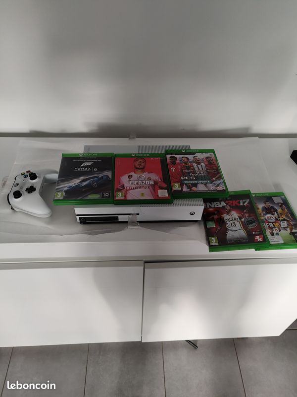 Xbox one slim + jeux (image 2)