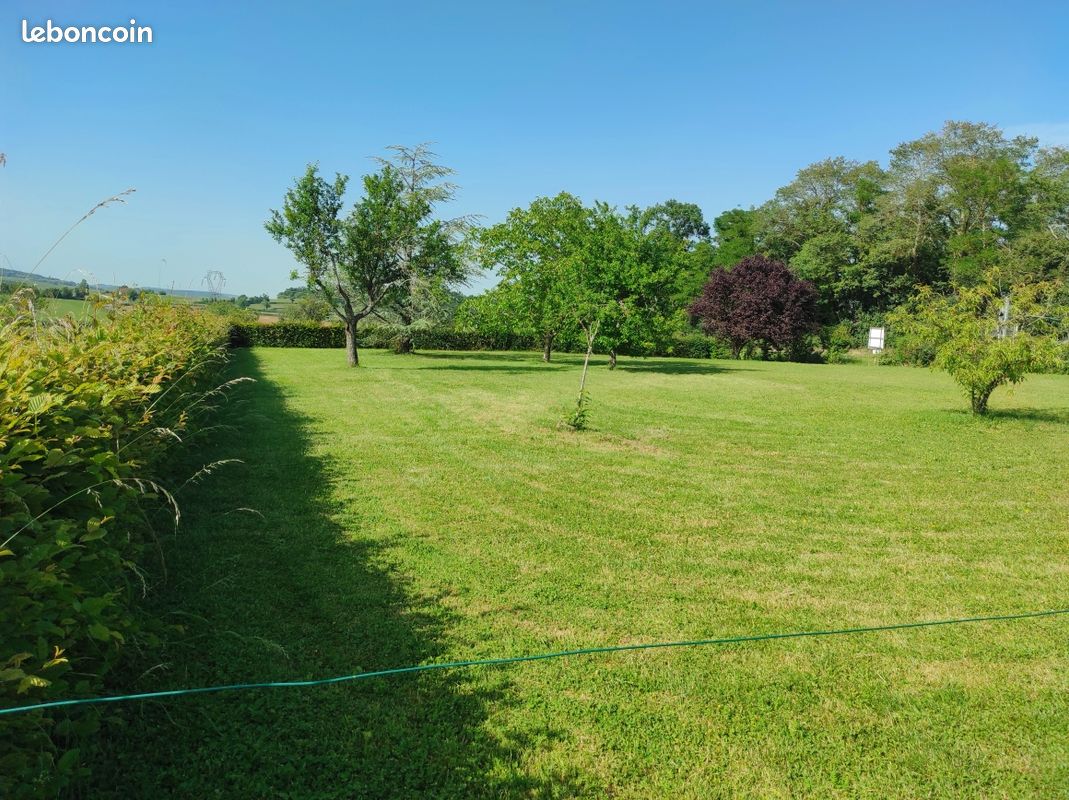 Terrain à construire · à Chenôves · 48 650 €
