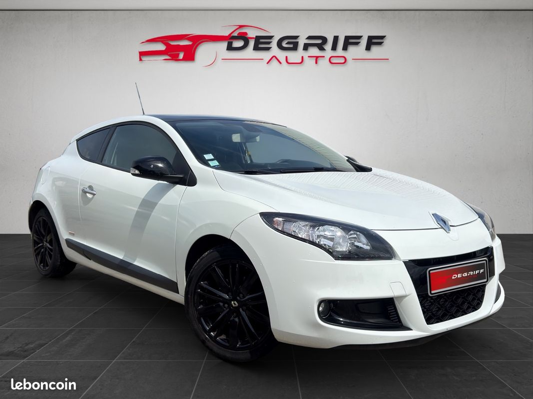 RENAULT MEGANE III COUPE dCi 130 FAP eco2 Monaco GP Euro 5 (image 2)