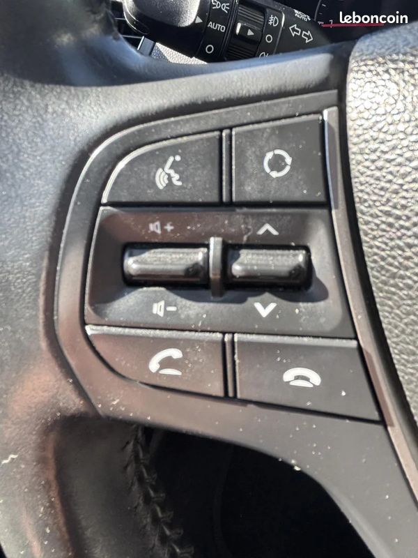 HYUNDAI I20 1.2 84 ch Intuitive - 2 Pneus neufs (image 19)
