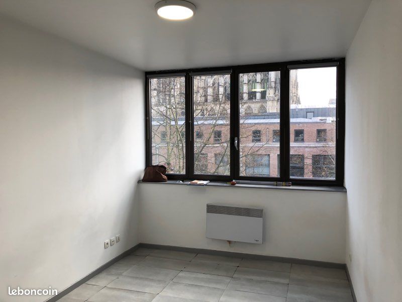 Appartement 1 pièce 17 m² · à Amiens · 17 m² · 420 €