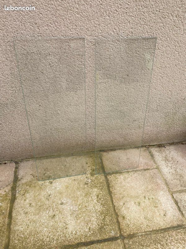 Étagères de verre (image 1)