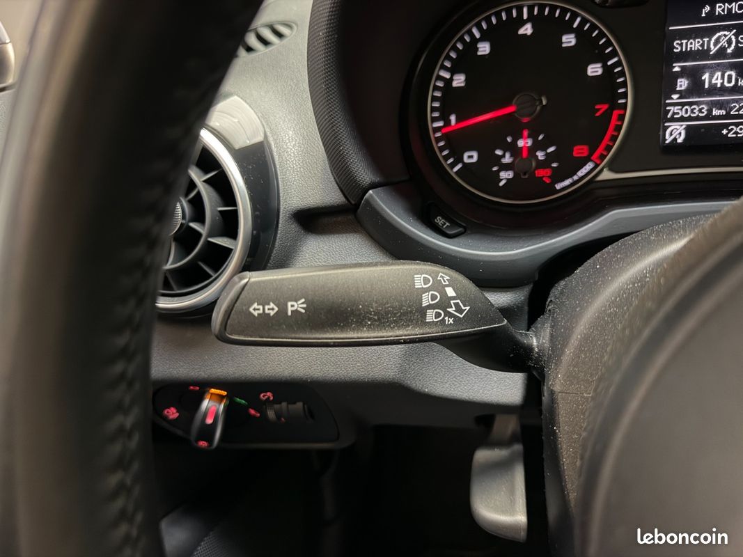 AUDI A1 A1 1.8 TFSI 192 S tronic S line + SIÈGES AV CHAUFFANTS + DRIVE SELECT + RADAR AR + FULL LED (image 16)