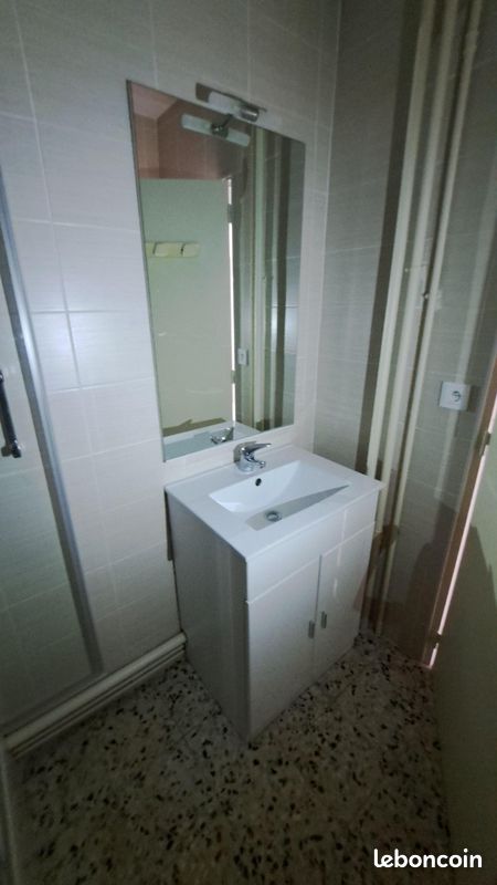 Appartement 1 pièce 27 m² (image 7)