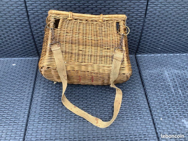 Ancien Panier De Pêche Bouriche Osier & Tissu Vert – Sporsac Lyon, France